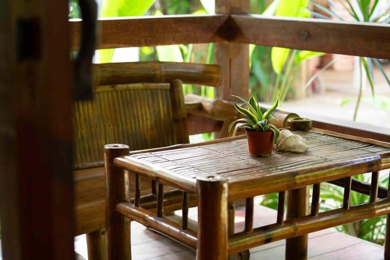 Romantic Beach Villas General Luna  Exterior photo
